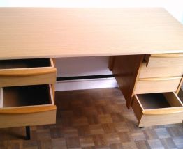 Bureau vintage bois formica style guariche