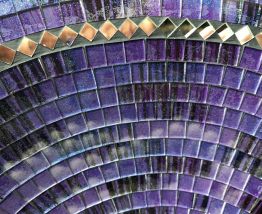 Grand plat de mosaïques rond bleu