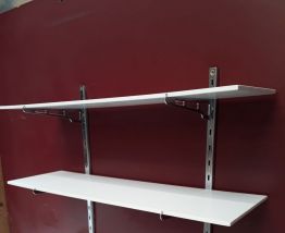 étagère a  crémaillère 1970