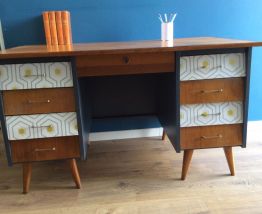 Bureau vintage année 50 avec chaise 