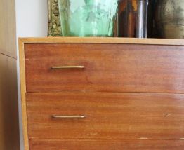 Commode vintage design moderniste Guariche années 50