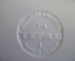 cinq assiettes vintages tefal