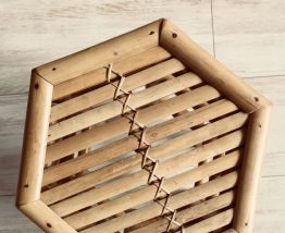 Petite table /sellette / guéridon en bambou