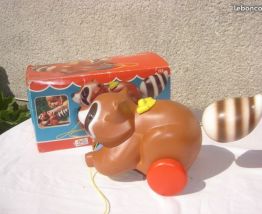 Raton-laveur à tirer 1979 Fisher Price  dans boite carton 