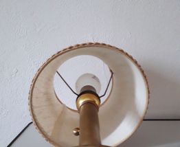 LAMPE DE TABLE