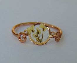 Bague, fleurs séchées, fait main.