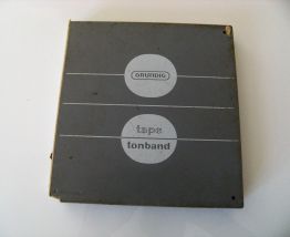 Bande magnétique GRUNDIG étui GRUNDIG boitier tape