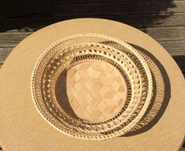 Corbeille en rotin ou vide poches