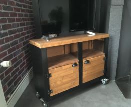Meuble TV style atelier industriel