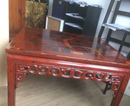 Table basse mongole