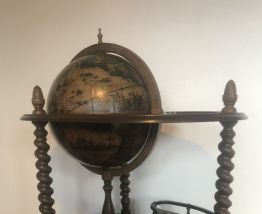 Desserte bar mappemonde 