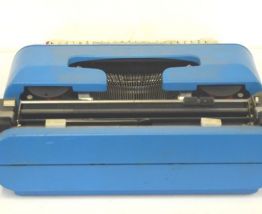 Machine à écrire LETTREA 35 pour Olivetti
