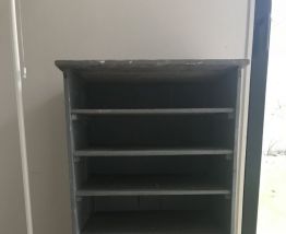 Petit meuble d'appoint