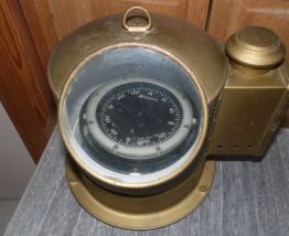 compas/boussole marine