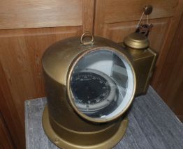 compas/boussole marine