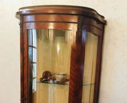 meuble vitrine de style empire