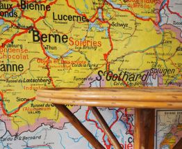 Table basse ronde en bambou et bananier