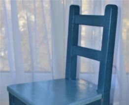 Chaise bois enfant vintage 