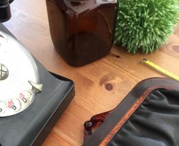 Petite pochette rétro 