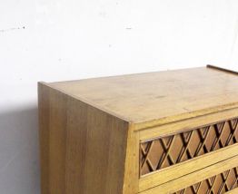 Commode vintage pieds compas bois blond et rotin années 70