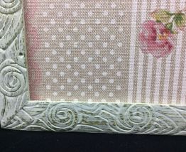 Cadre patiné, déco peluche