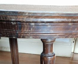 Banc cannelé de style 