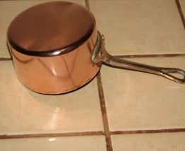 petite casserole ancienne  en cuivre