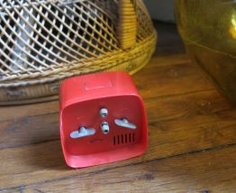 Réveil rouge Japy mécanique 70s