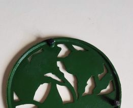 ancien dessous de plat en fonte style art nouveau vert