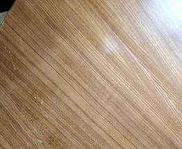 Table à manger vintage en teck