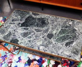 RARE - Table basse vintage marbre vert pieds en laiton dorés