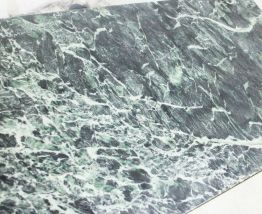 Table basse marbre vert des Alpes 1960's