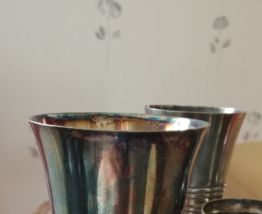 Timbales en argent et rond serviette