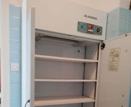 Armoire métallique séchante des années 70