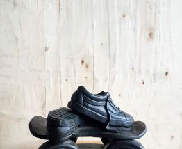 Sculpture déco VANS - display vitrine