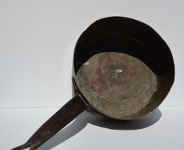 Casserole en cuivre et fer