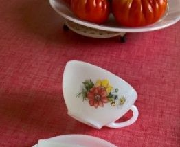 2 TASSES A THE + SOUCOUPES 