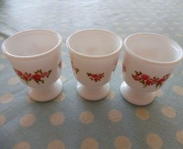 Ensemble de coquetiers Arcopales décor fines roses