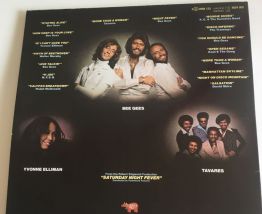 Saturday Night Fever - Bee Gees - double 33 t- 1977
