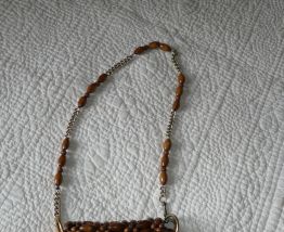 Petit sac besace perles bois