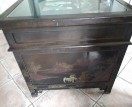 Bureau 1900, décors japonisant