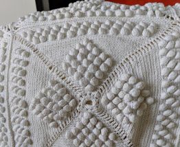 2 dessus de lit, crochet,1 place, coton, 1970.Envoi à voir