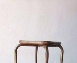 Tabouret industriel vieilli atelier