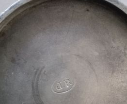 Série de 6 mesures anciennes en étain 