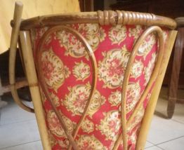 panière en osier avec son tissu d'époque 1970 pour tricot ou