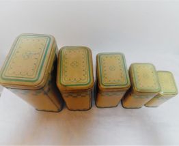 cinq  boites anciennes lustucru