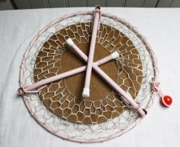 parc de poupée vintage rose