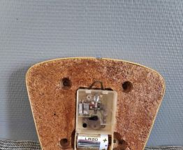 pendule Jaz transistor licato jaune et noire