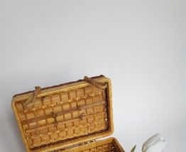 Boite à pique-nique en osier