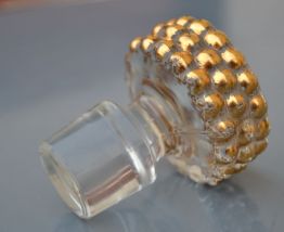 Bouchon de carafe en cristal doré année 50